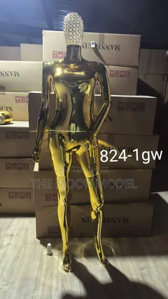 Woman Gold Mannequins