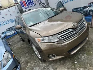 Toyota Venza 2011 Brown
