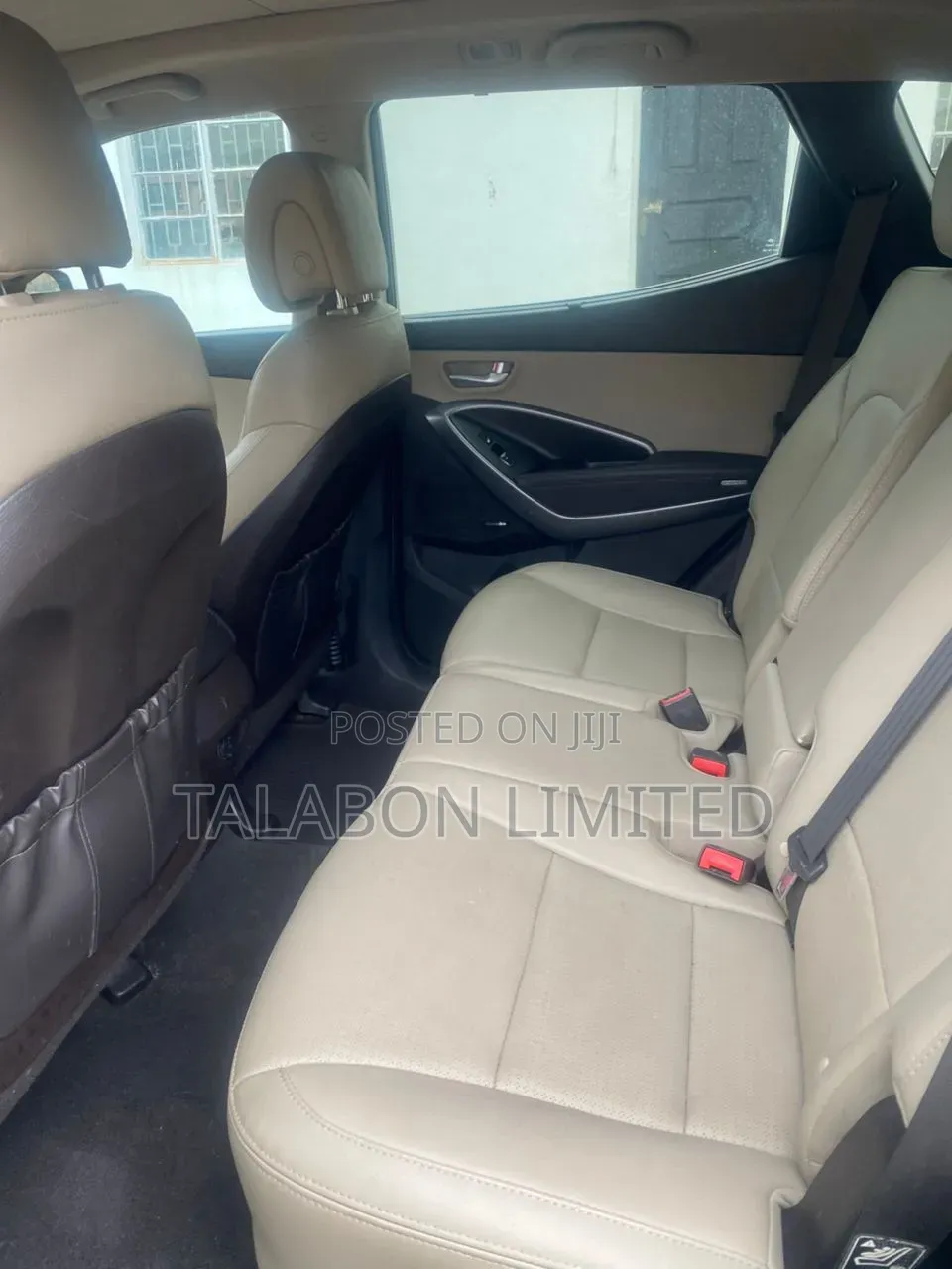 Hyundai Santa Fe SE AWD 2016 Black