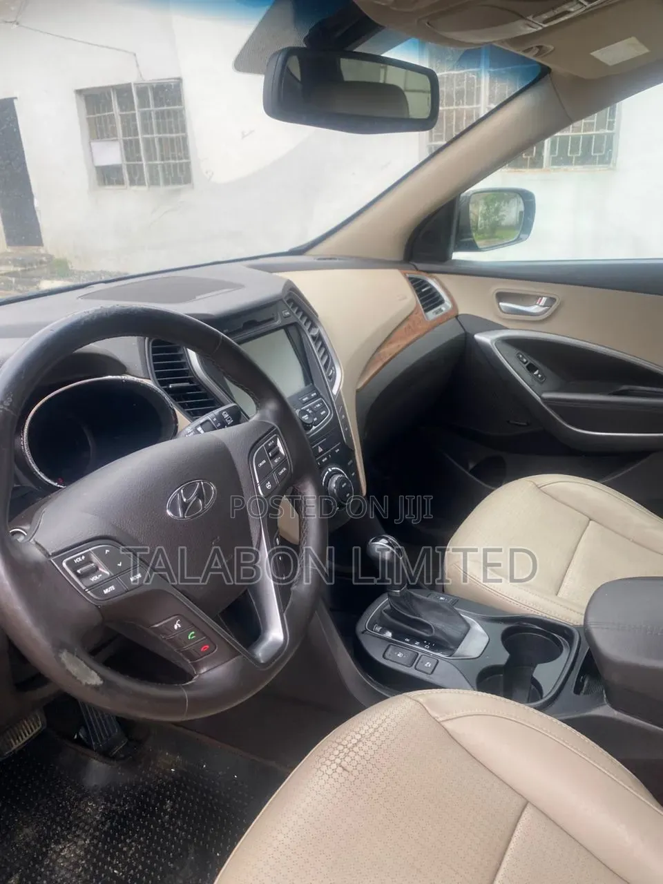 Hyundai Santa Fe SE AWD 2016 Black