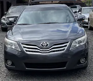 Toyota Camry LE 4dr Sedan (2.4L 4cyl 5A) 2008 Gray