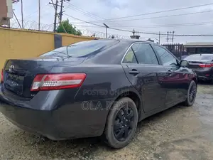 Toyota Camry LE 4dr Sedan (2.5L 4cyl 6AM) 2010 Black
