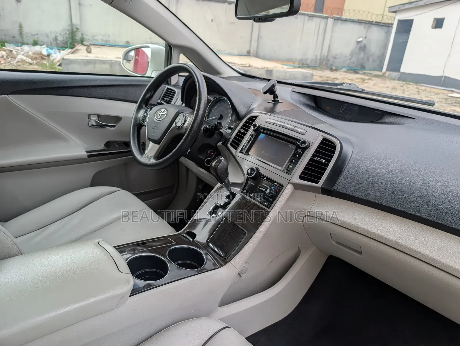 Toyota Venza 2013 White