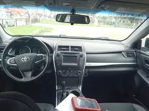 Toyota Camry SE 4dr Sedan (2.5L 4cyl 6A) 2016 Gray
