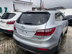 Hyundai Santa Fe Limited 4dr SUV (3.3L 6cyl 6A) 2015 Silver