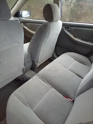 Toyota Corolla 2006 Silver