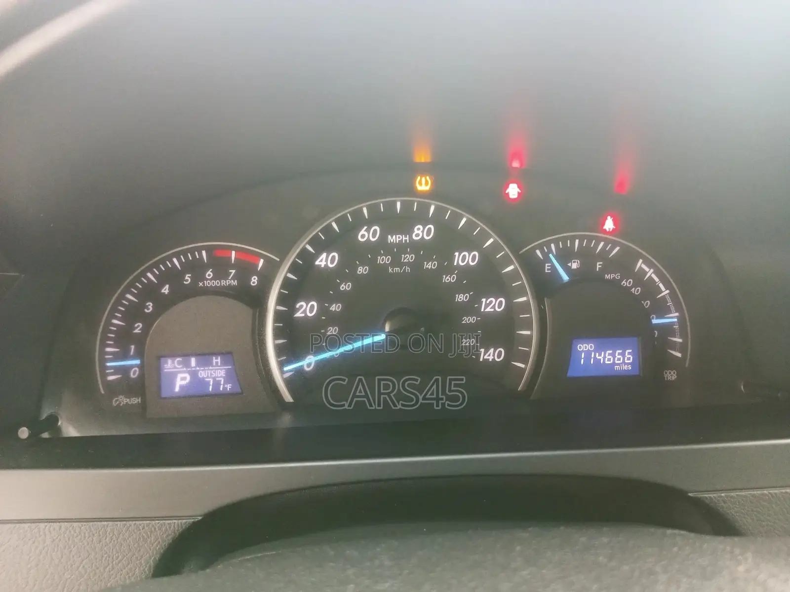 Toyota Camry 2012 Silver