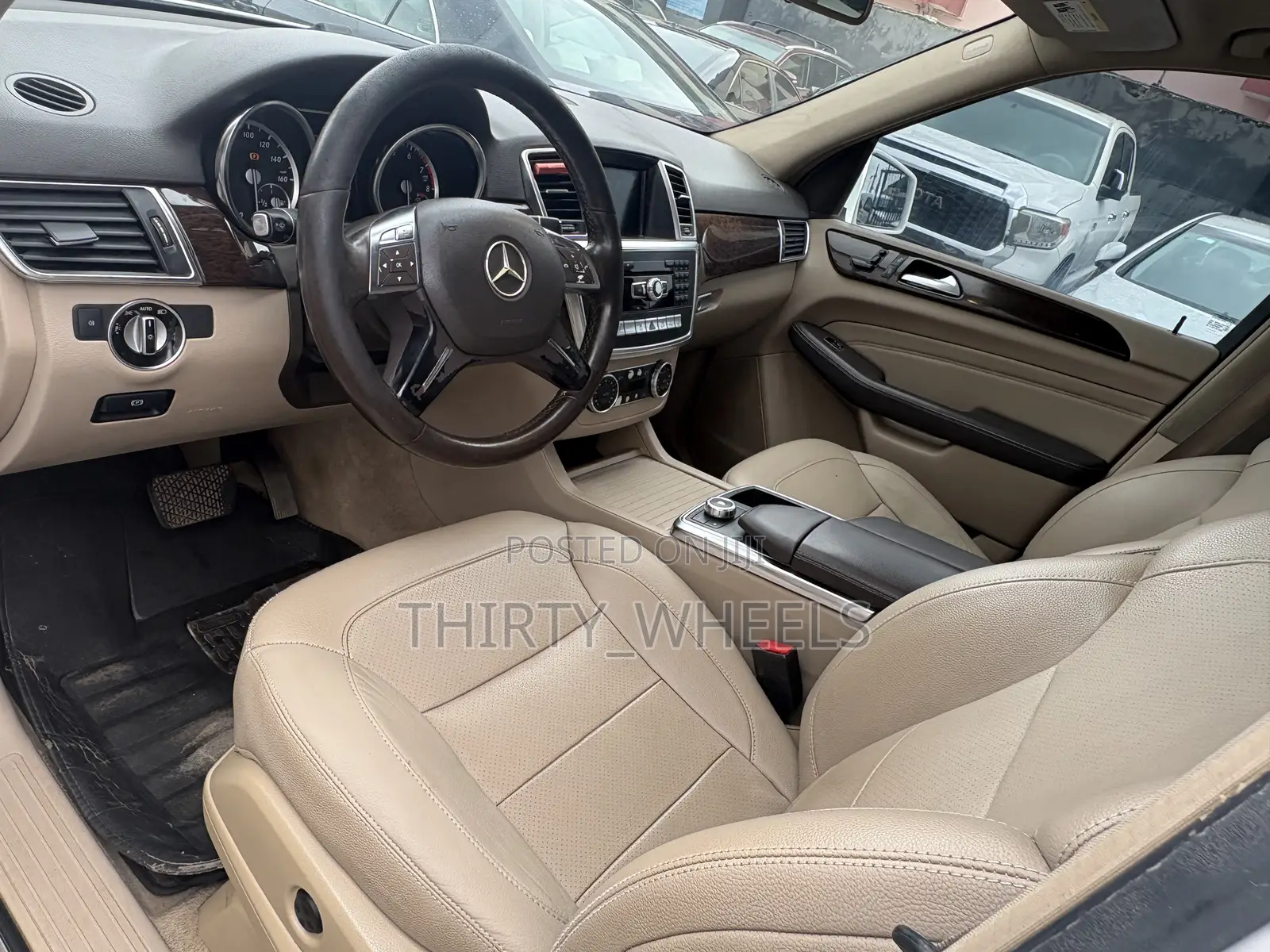 Mercedes-Benz M Class 2013 White