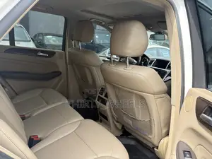 Mercedes-Benz M Class 2013 White