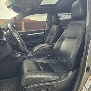 Toyota Highlander 2015 Silver