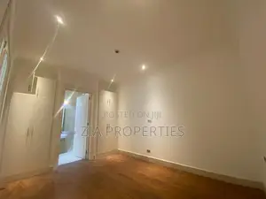 4bdrm Apartment in Victoria Island for rent
