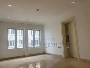 4bdrm Apartment in Victoria Island for rent