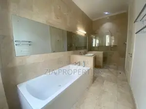 4bdrm Apartment in Victoria Island for rent