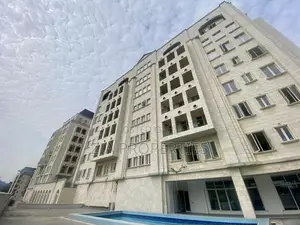 4bdrm Apartment in Victoria Island for rent