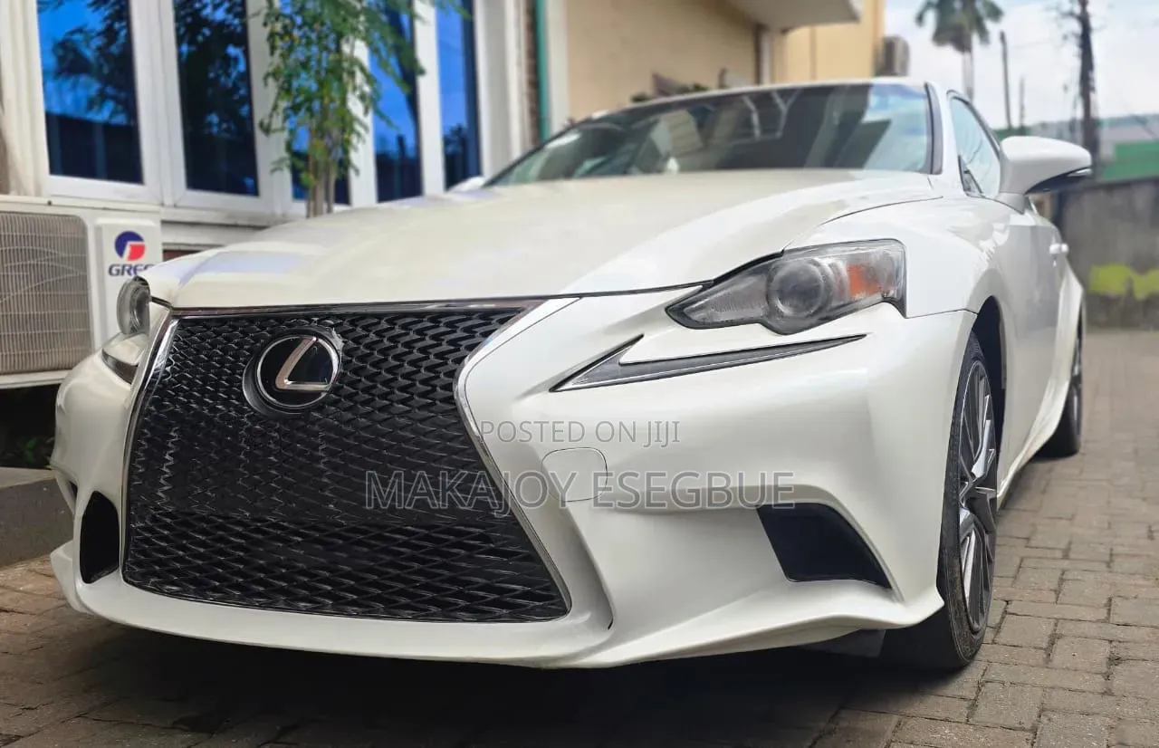 Lexus IS 250 2015 White