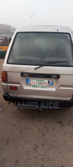 Toyota HiAce 1998