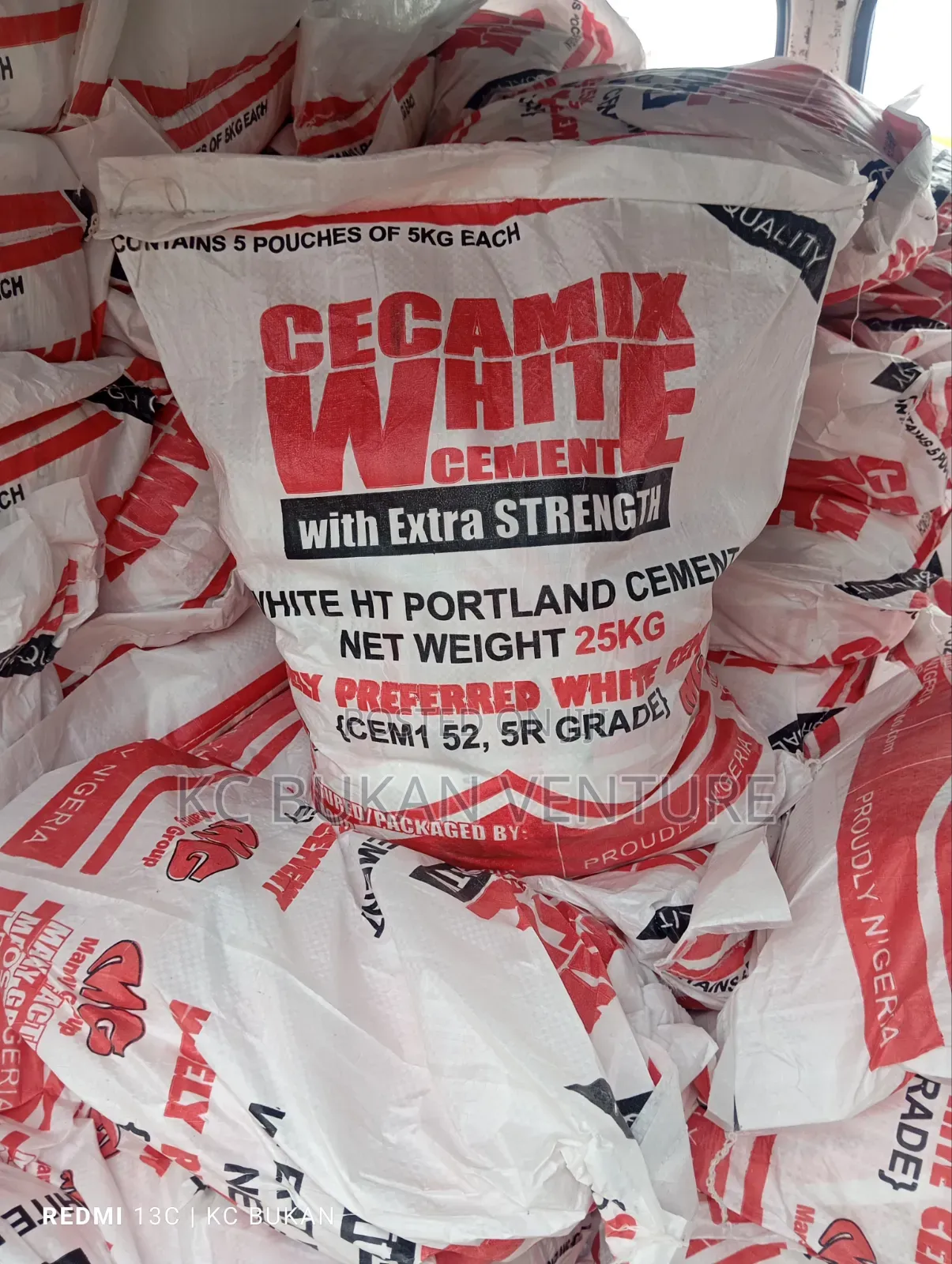 Cecamix White Cement
