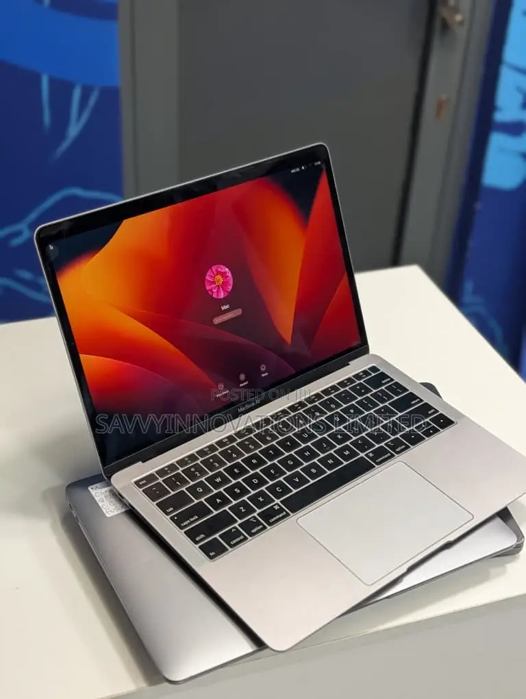Laptop Apple MacBook 8GB Intel Core i5 SSD 256GB