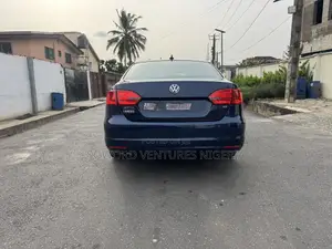 Volkswagen Jetta 2014 Blue