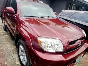 Toyota 4-Runner SR5 V6 2006 Red