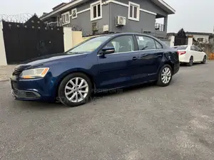 Volkswagen Jetta 2014 Blue