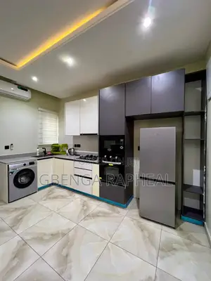 2bdrm Penthouse in Lekki Phase One for sale
