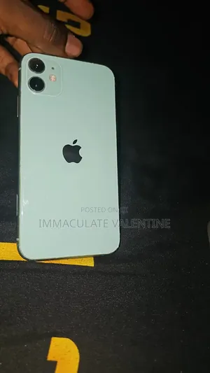 Apple iPhone 11 128 GB Green
