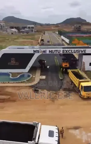150sqm Land and Hutu Exclusive Airport Road