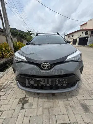Toyota C-HR 2020 Gray