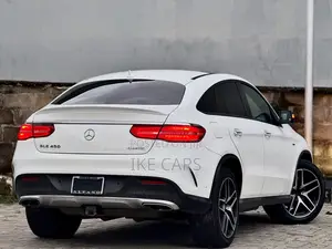 Mercedes-Benz GLE-Class GLE 400 4MATIC 2017 White