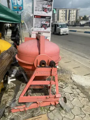 Black Stallion Concrete Mixer – 500l