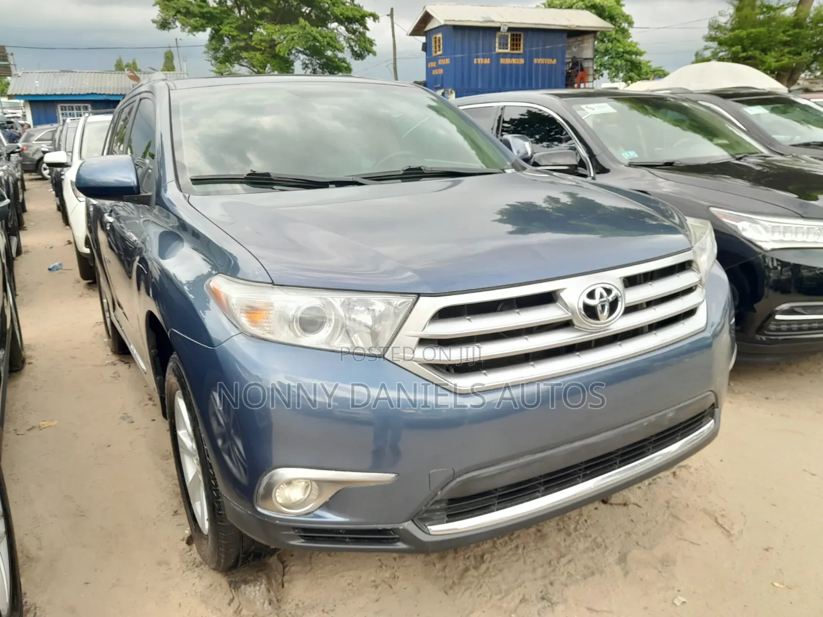 Toyota Highlander 2012 Blue