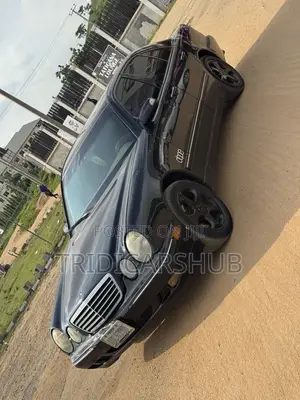 Mercedes-Benz E320 2002 Black