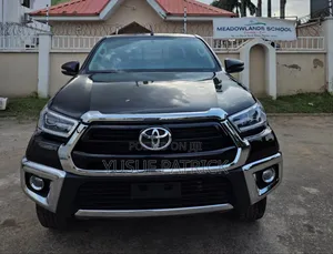 Toyota Hilux 2020 Black