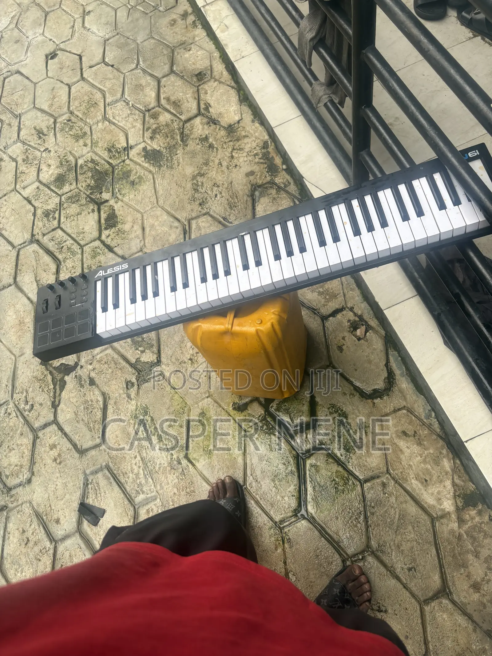 Alesis V61 Studio Midi Keyboard