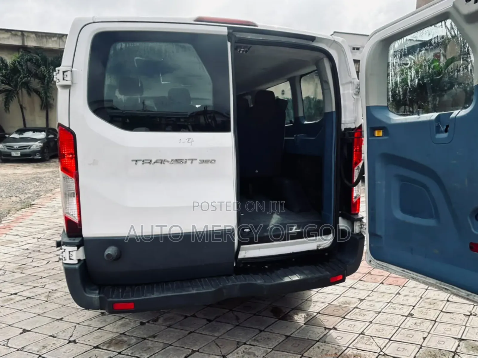 Ford Transit 2016 White