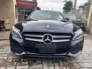 Mercedes-Benz C300 Base 4dr RWD Sedan (2.0L 4cyl 7A) 2015 Blue