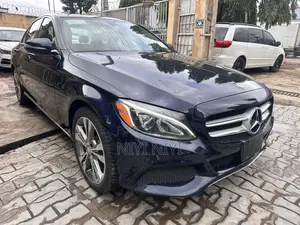 Mercedes-Benz C300 Base 4dr RWD Sedan (2.0L 4cyl 7A) 2015 Blue