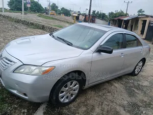 Toyota Camry 2009 Silver