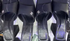 Flat Slippers