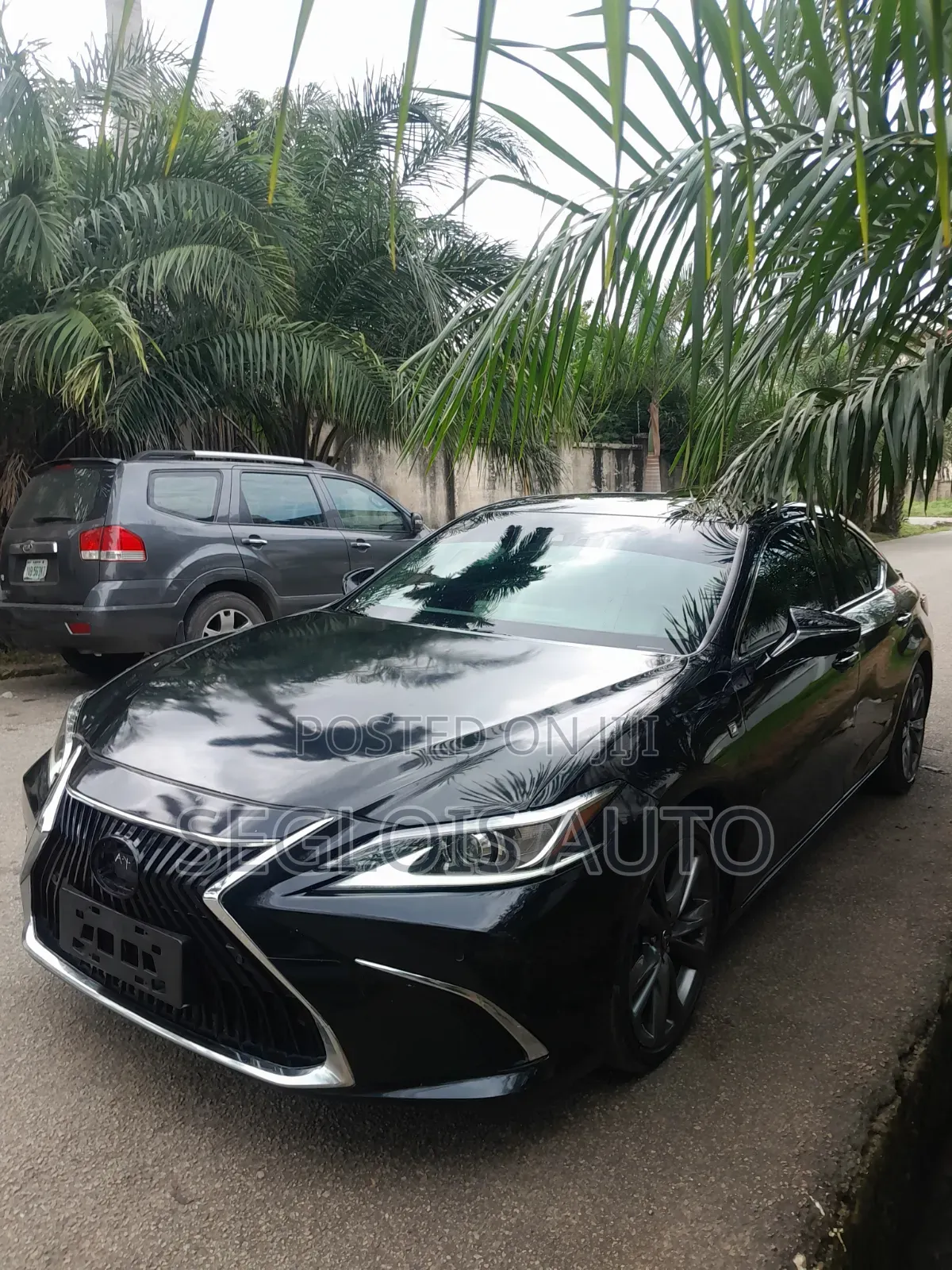 Lexus ES 2021 Black