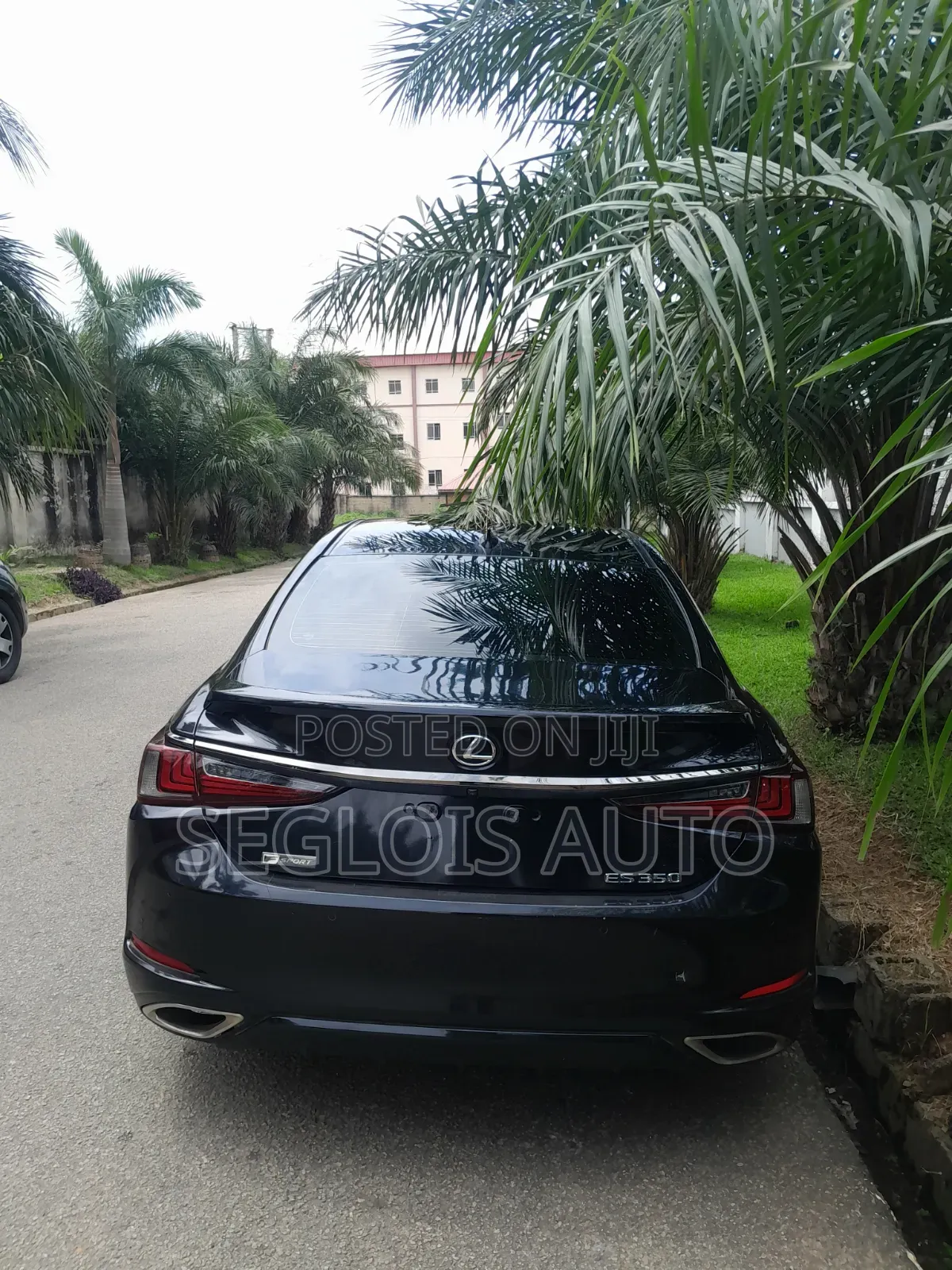 Lexus ES 2021 Black