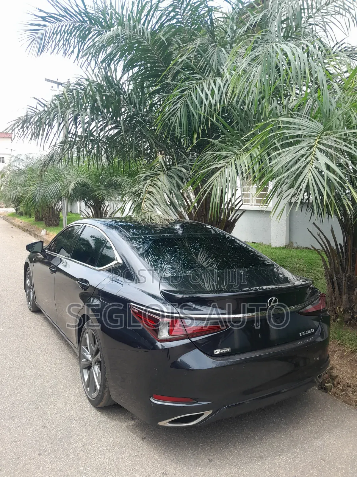 Lexus ES 2021 Black