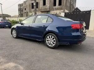 Volkswagen Jetta 2014 Blue