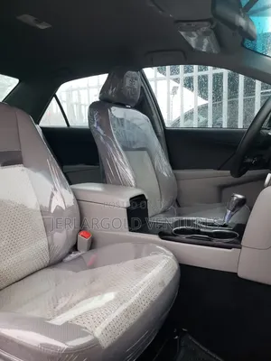 Toyota Camry LE 4dr Sedan (2.5L 4cyl 6A) 2014 Black