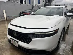 Honda Accord EX CVT 2023 White