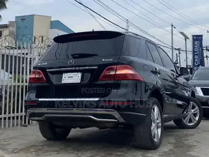 Mercedes-Benz M Class ML350 4MATIC 4dr SUV AWD (3.5L 6cyl 7A) 2015