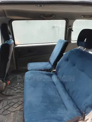 Mitsubishi Space Gear 2007 Blue