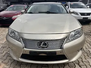 Lexus ES 350 FWD 2013 Gold