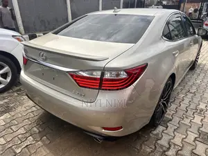 Lexus ES 350 FWD 2013 Gold
